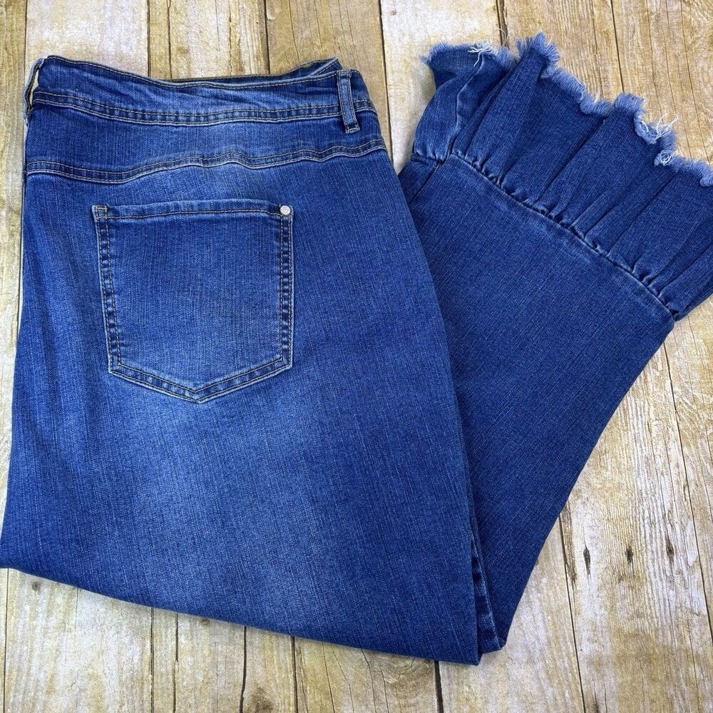 Cato Womens Ruffle Hem Capri Denim Jeans Womens 24W Wide Leg Hi Rise Est 1946